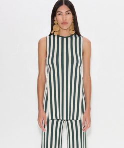 Monochromemuse.shop0a17e56a2f 1