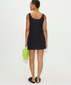 Monochromemuse.shop4a84536999 5