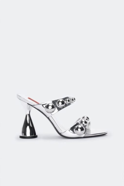 Monochromemuse.shop5fe6d33277 1