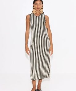Monochromemuse.shop650e10c48c 5