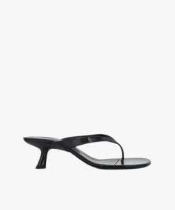 Monochromemuse.shop8077f68a8a 1