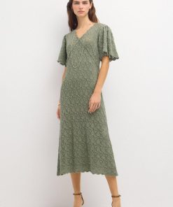 Monochromemuse.shop0aee304d6b 1