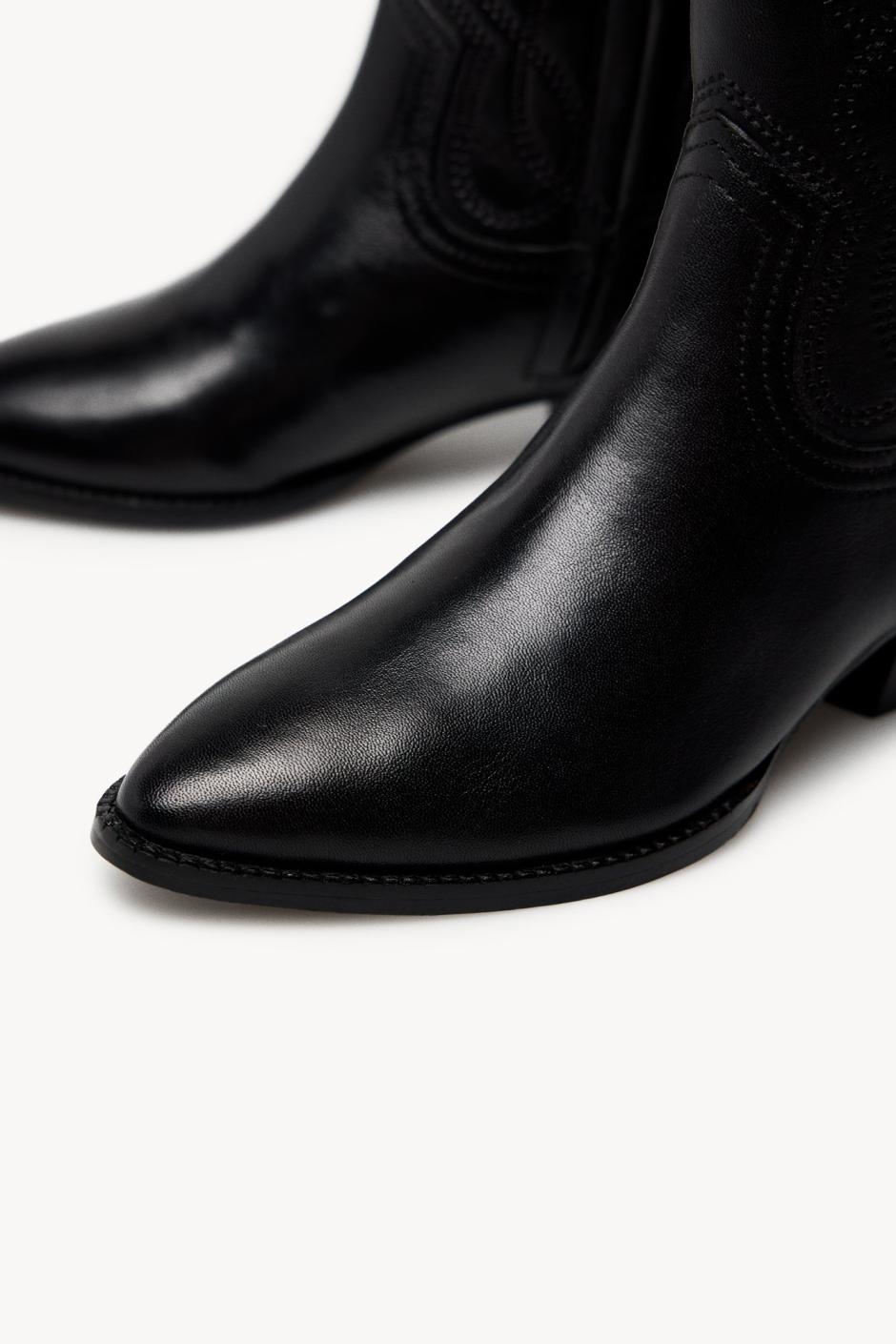 Monochromemuse.shop12673c9a9b 4