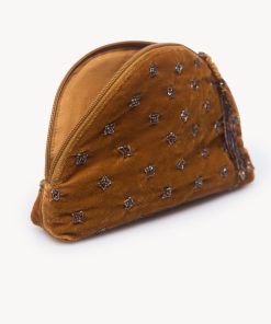 Monochromemuse.shop2176324a32 4