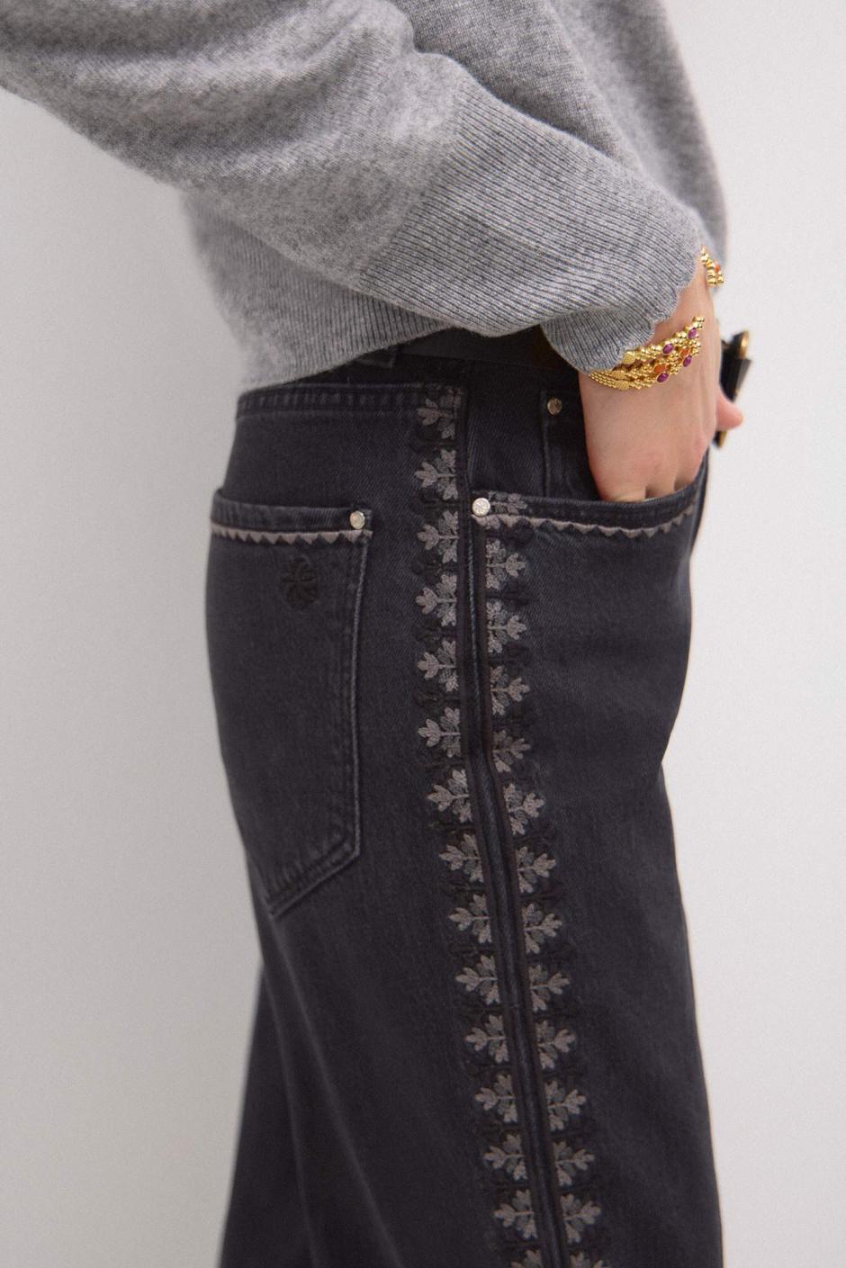 Monochromemuse.shop4ba70469b6 2