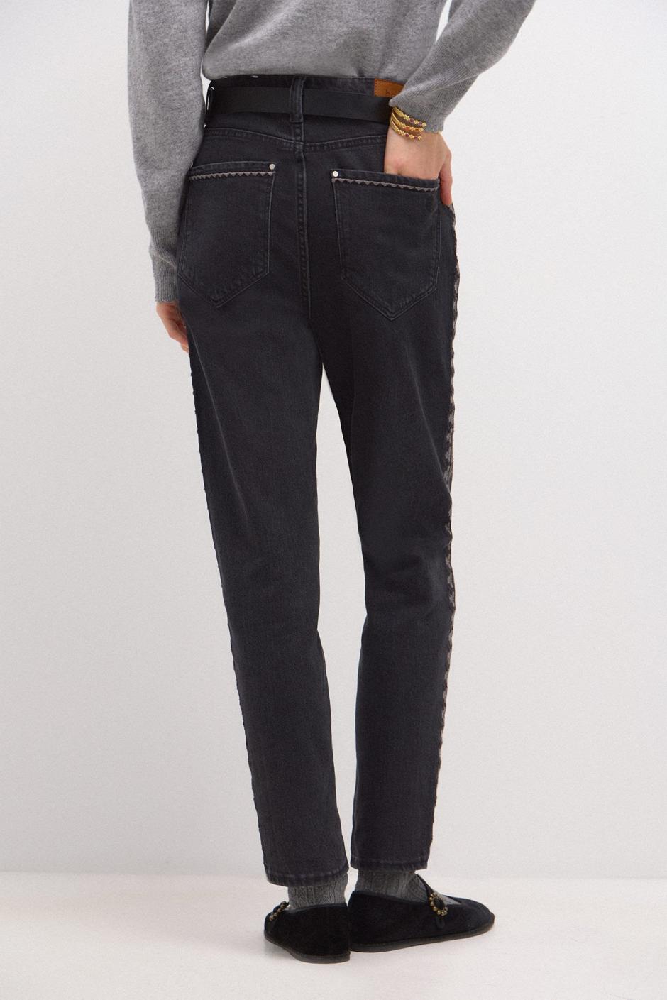 Monochromemuse.shop4ba70469b6 4