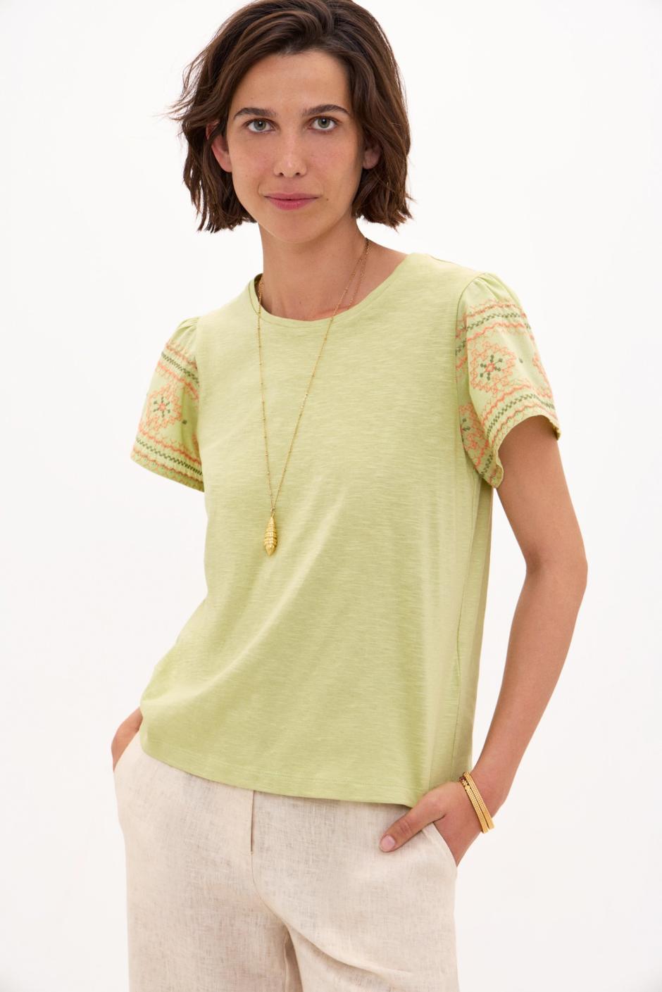 Monochromemuse.shop4e4becc349 2