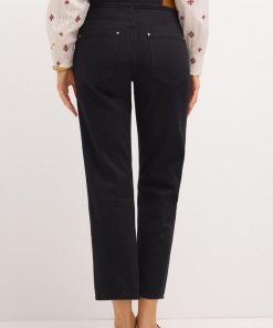 Monochromemuse.shop54c62f57a2 5