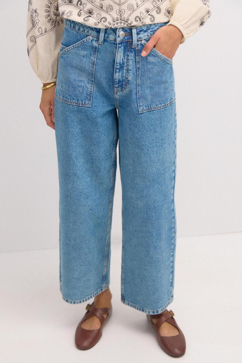 Monochromemuse.shop5623531287 2