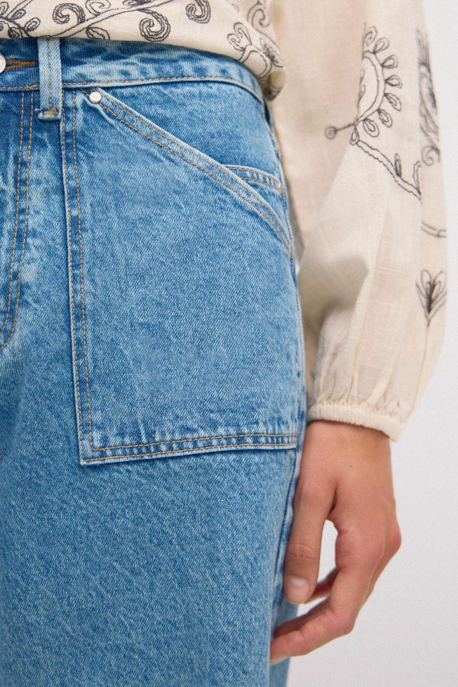 Monochromemuse.shop5623531287 3