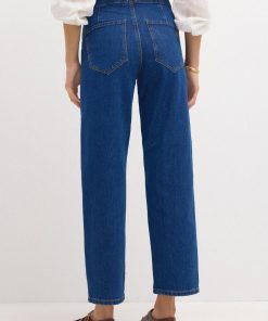 Monochromemuse.shop592b44d520 4