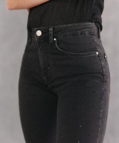 Monochromemuse.shop630c01e962 3