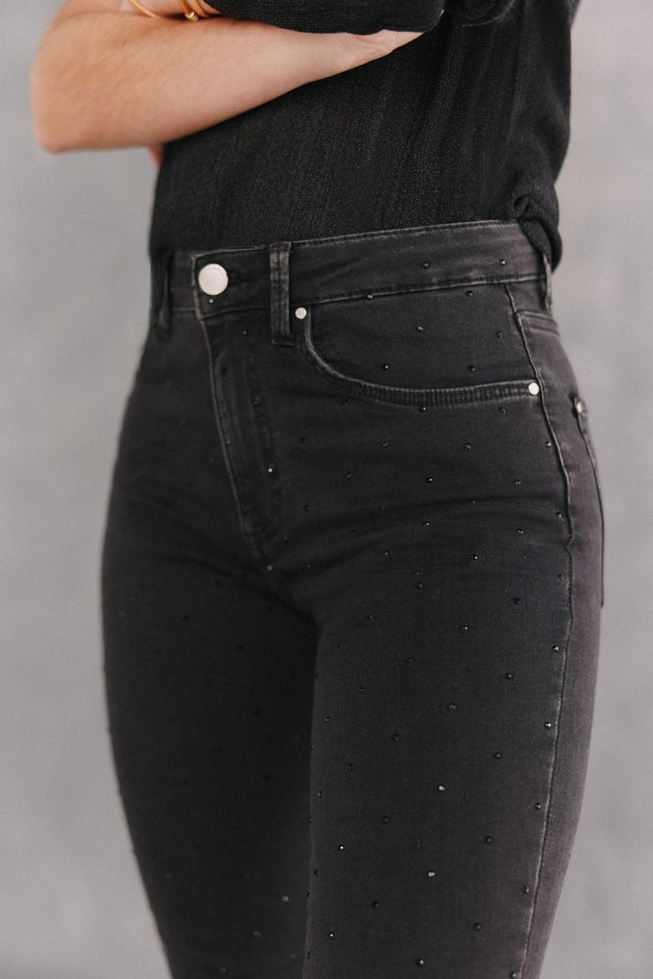 Monochromemuse.shop630c01e962 3