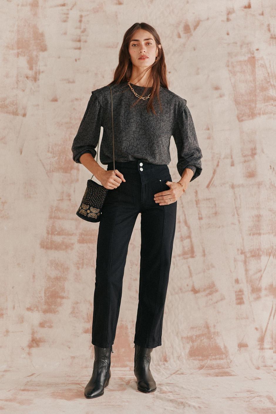 Monochromemuse.shop88879f4cf6 4