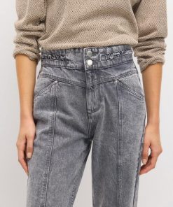 Monochromemuse.shop8de9584f2c 4