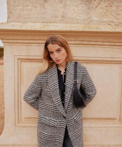 Monochromemuse.shopb51c71d120 5