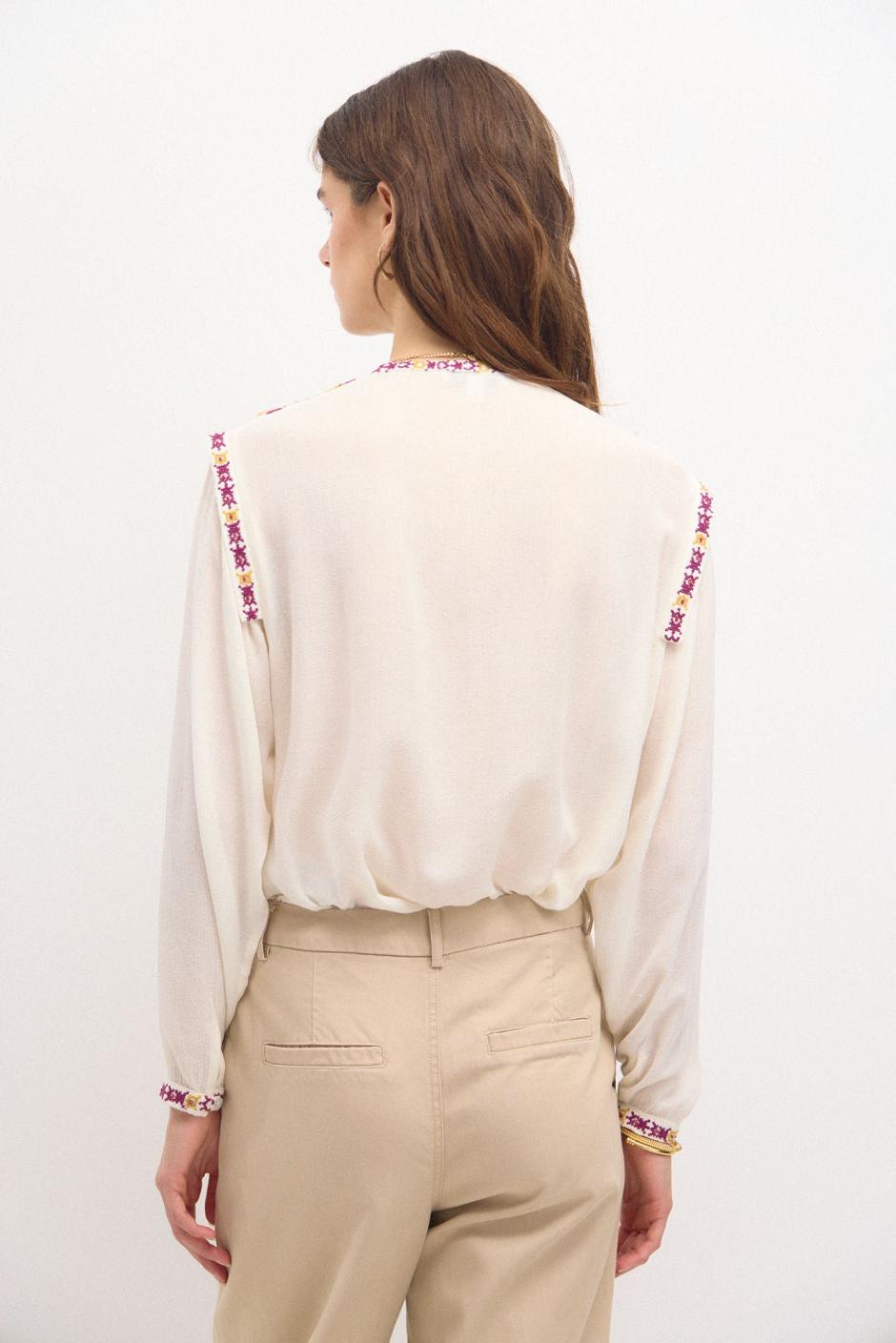 Monochromemuse.shope5e95a542d 4