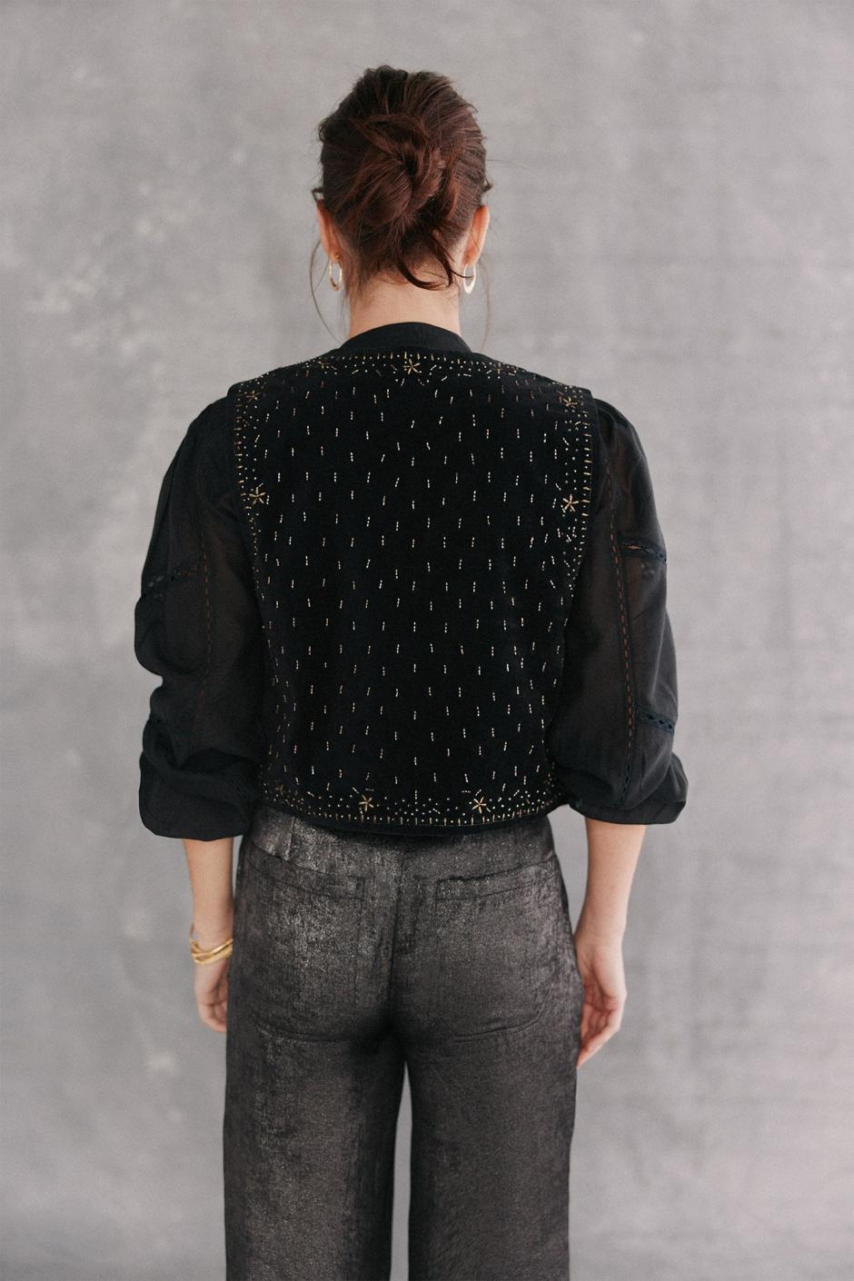 Monochromemuse.shope7abdd1414 3