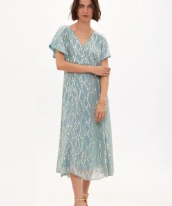 Monochromemuse.shopf70b0ffe4f 2